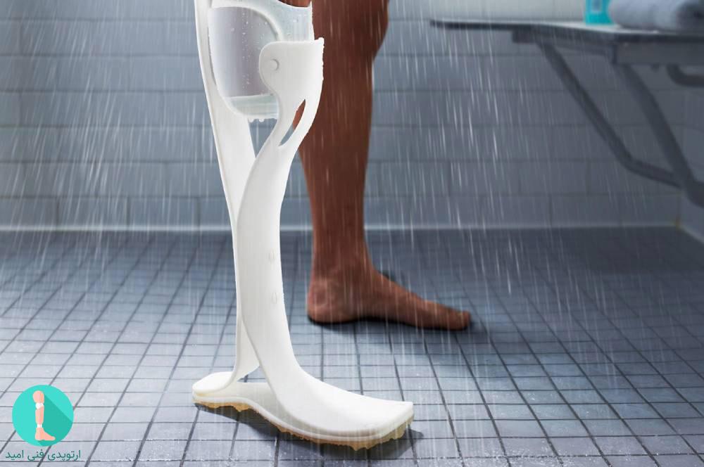 استفاده از سرویس بهداشتی و استحمام با پروتز